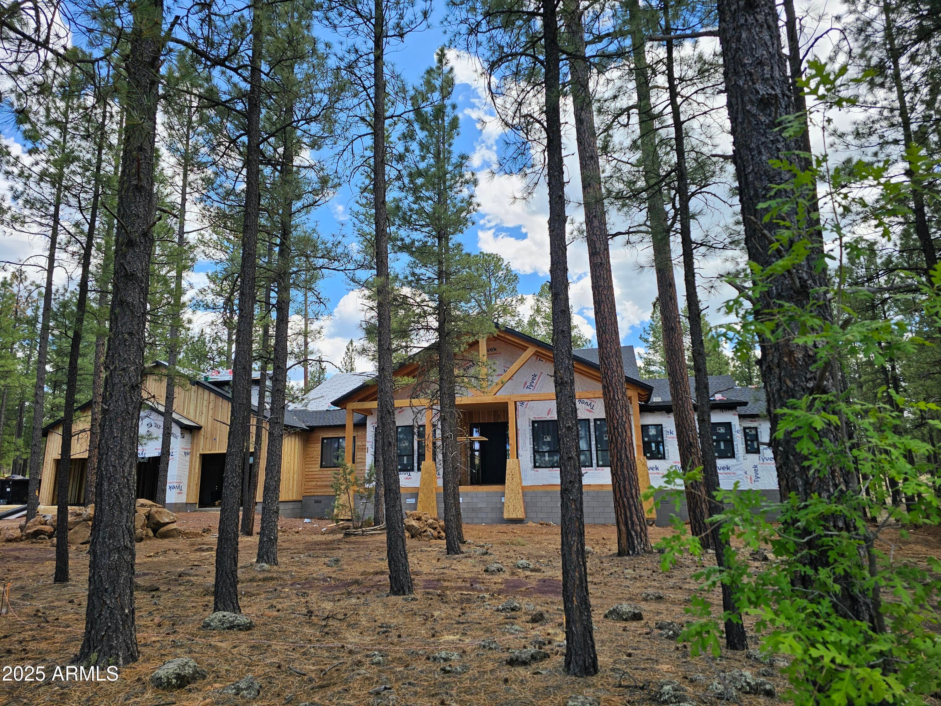Photo of Listing #6870955