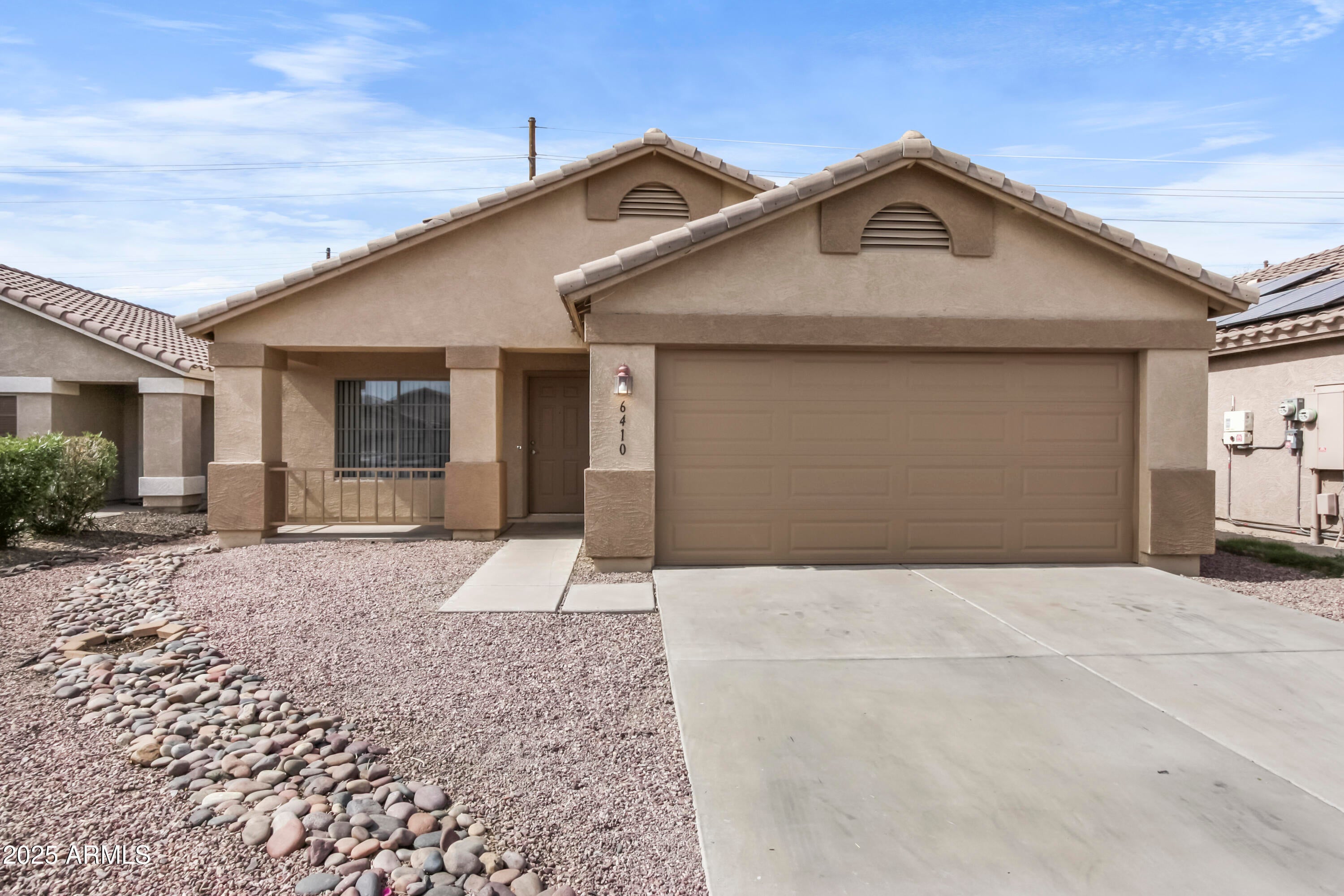 Photo of Listing #6872409