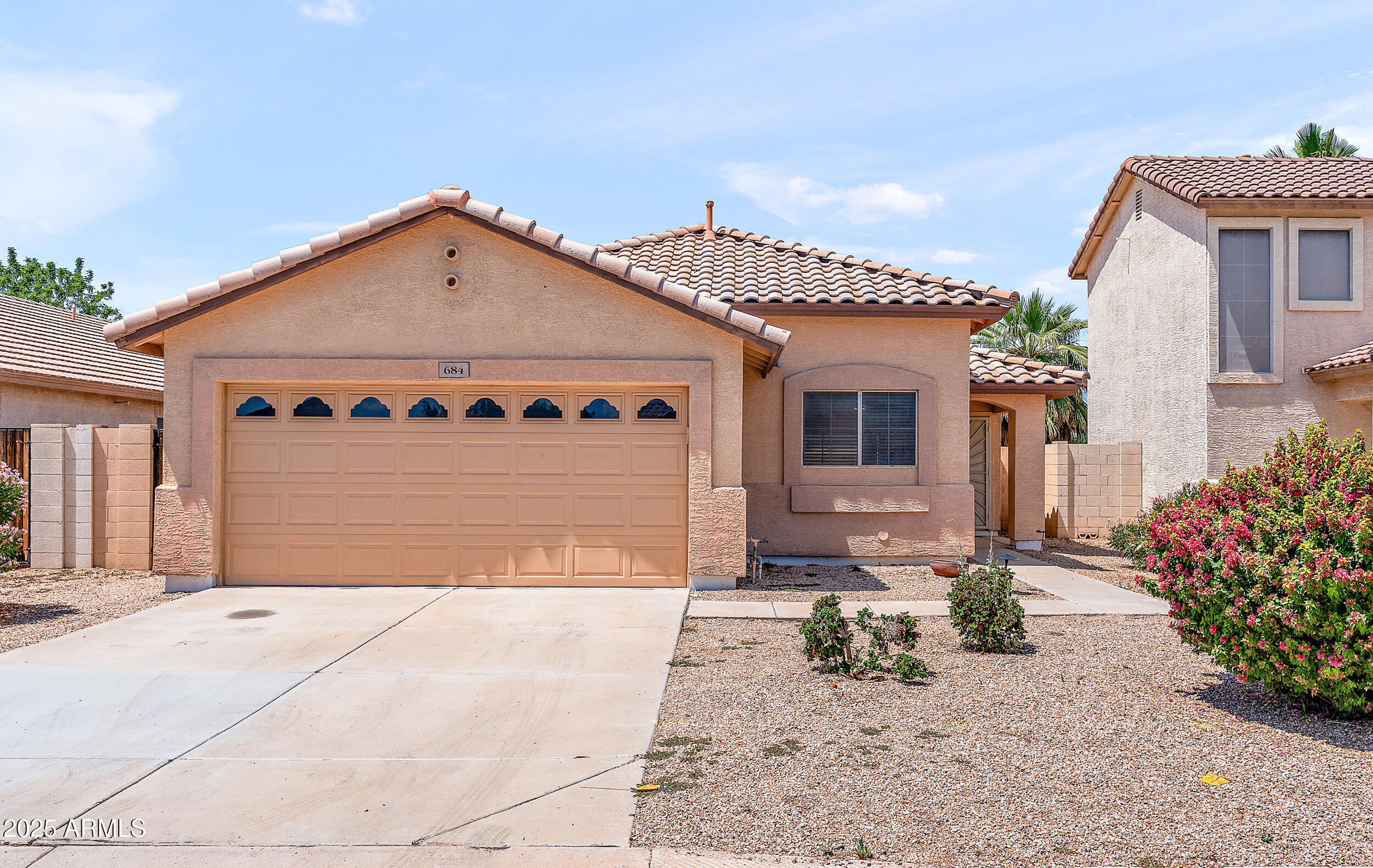 Photo of Listing #6875826