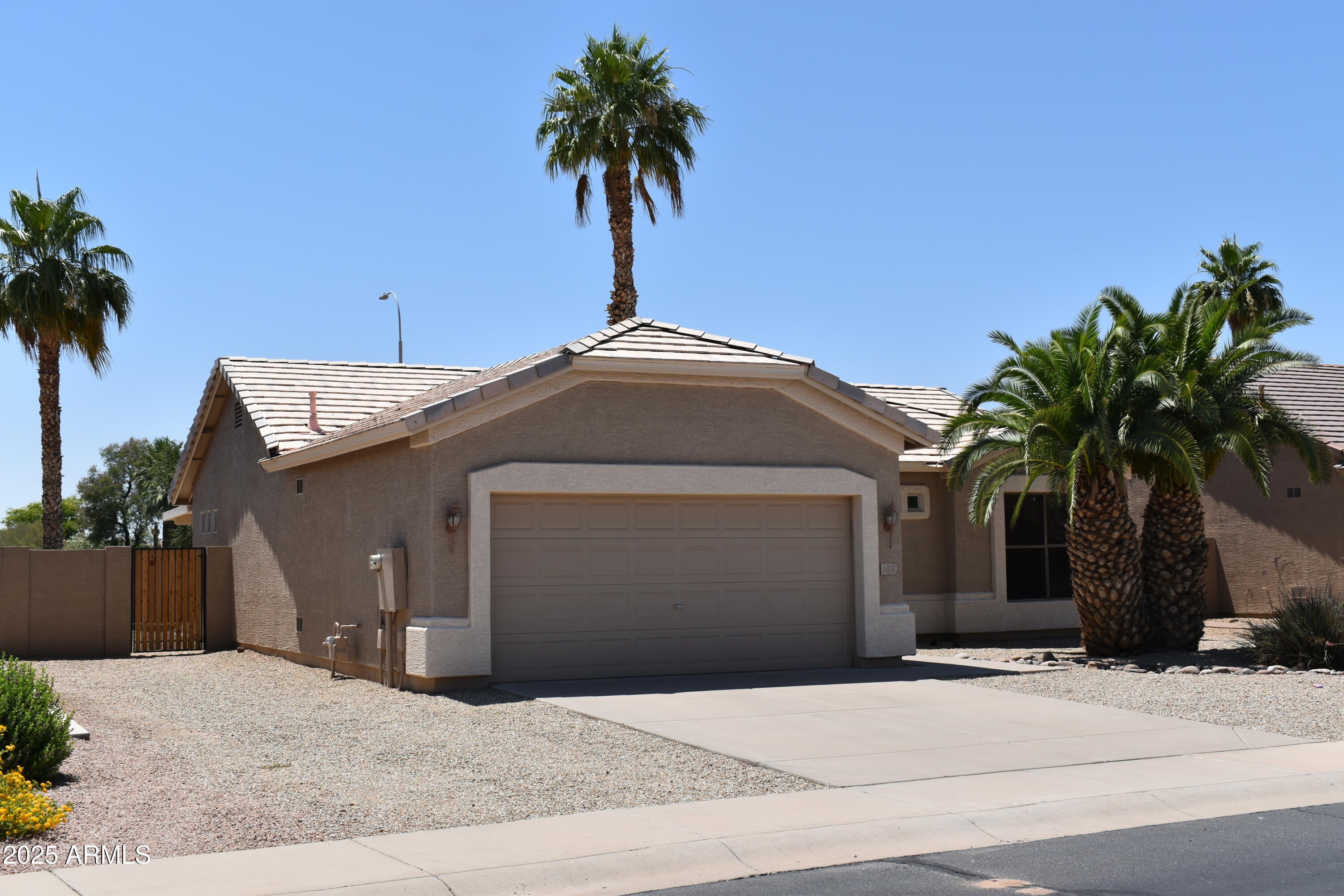 Photo of Listing #6879014