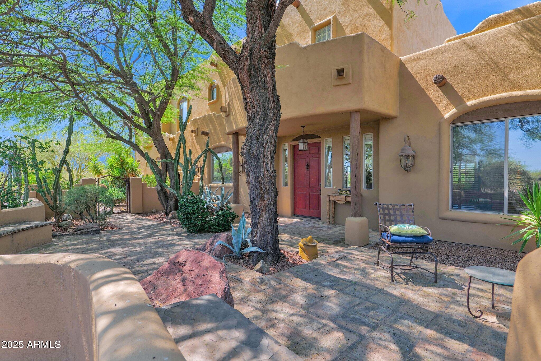 Photo of Listing #6880152