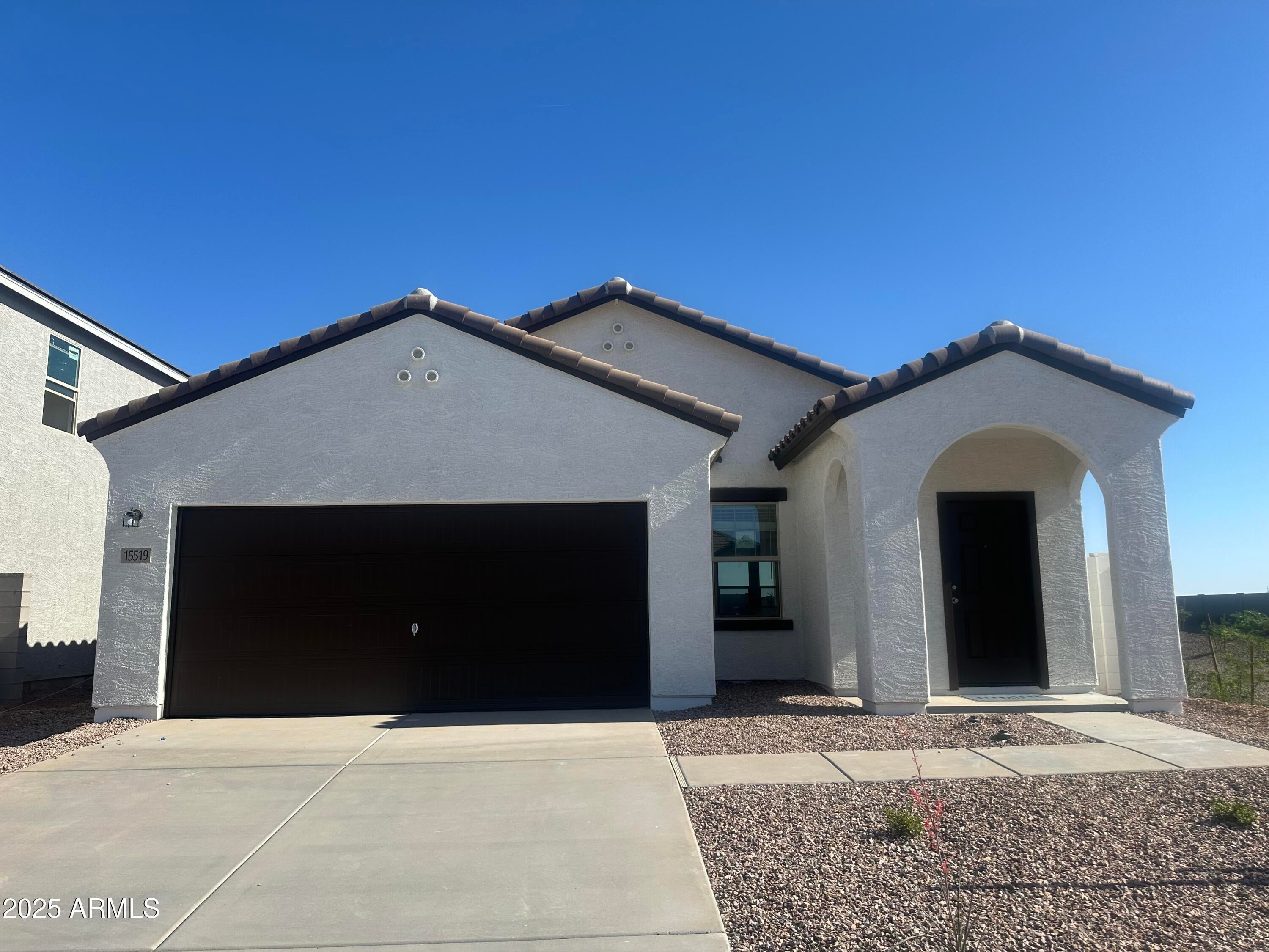 Photo of Listing #6877971