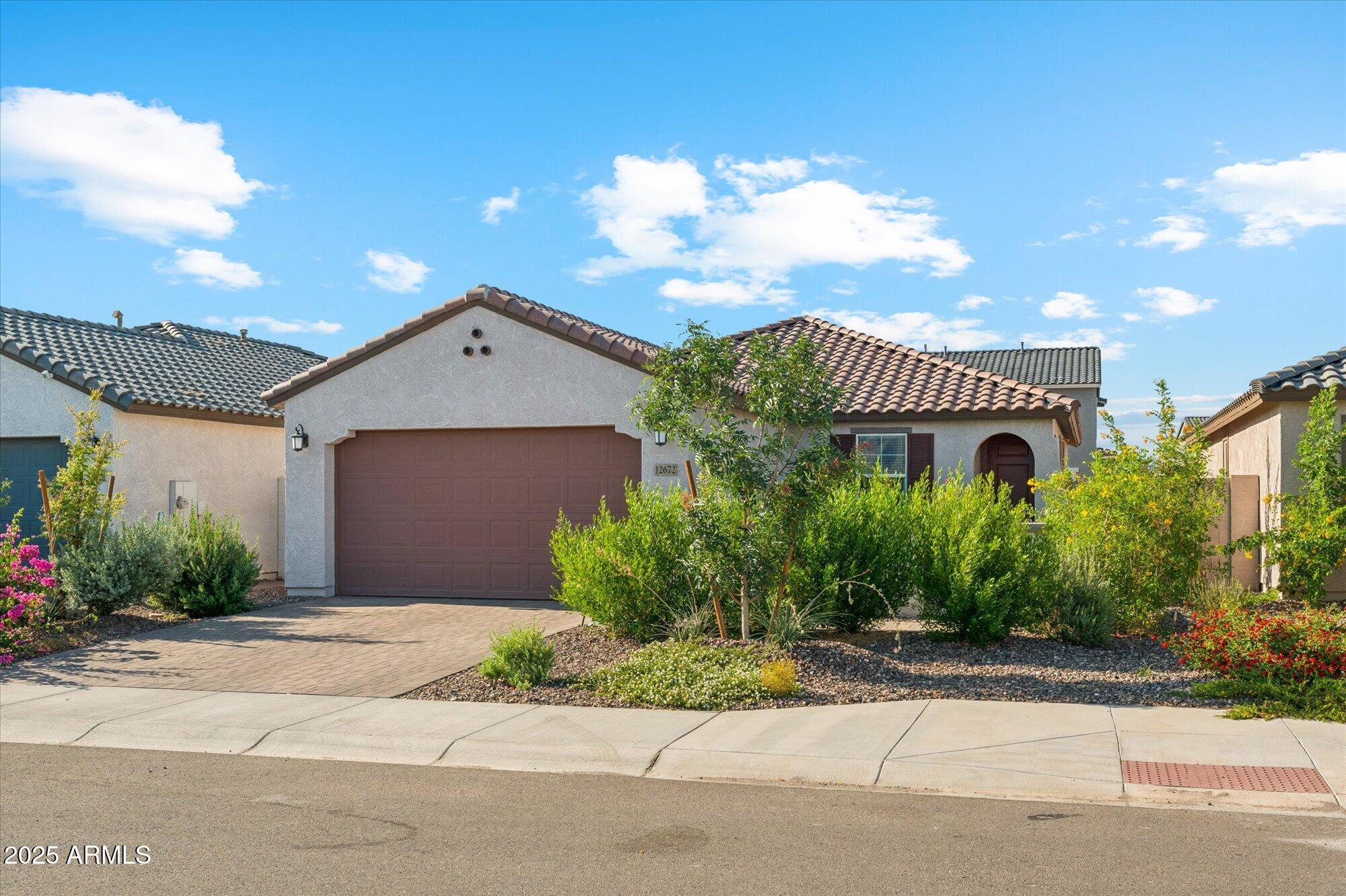 Photo of Listing #6878641