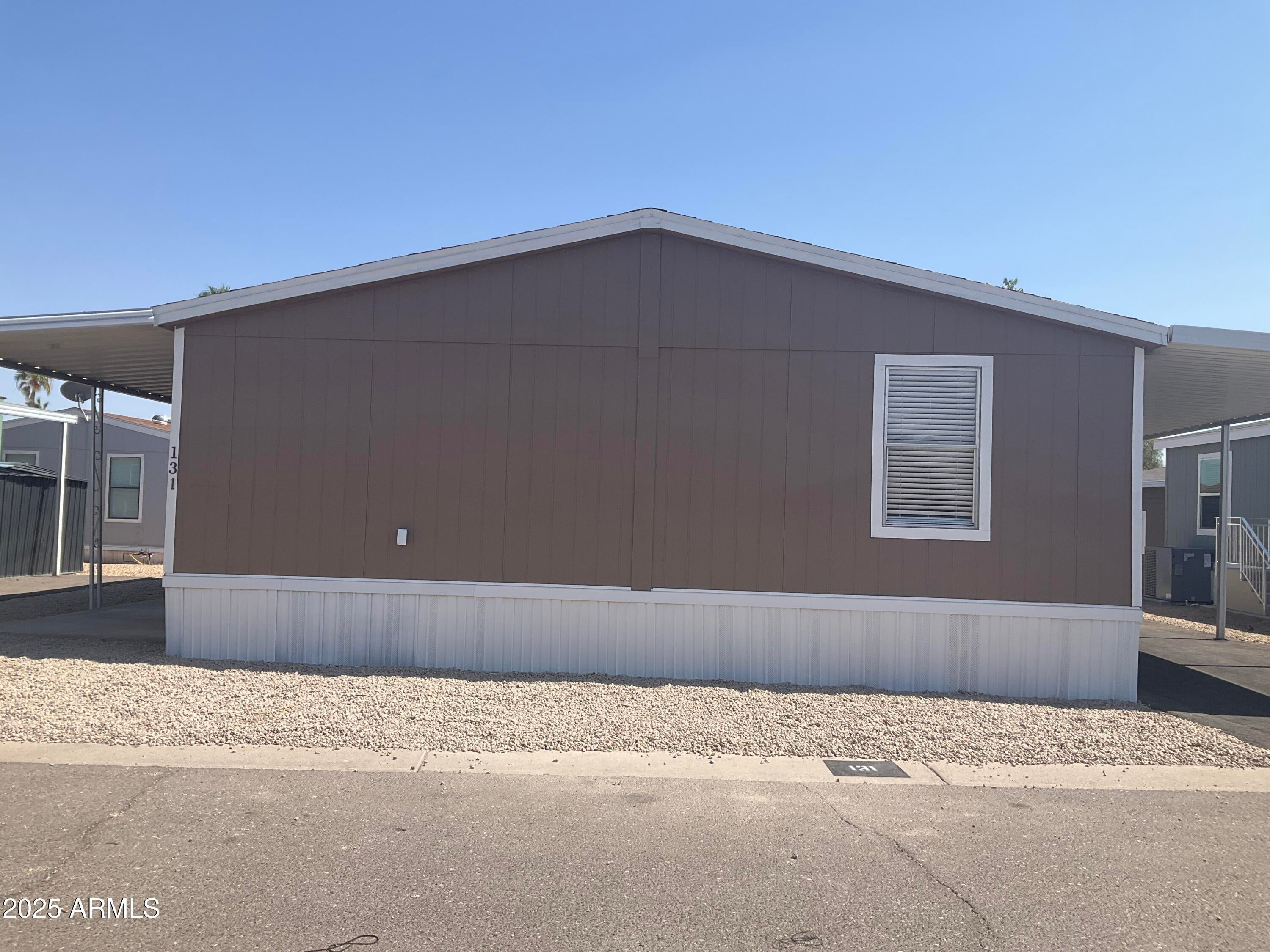 Photo of Listing #6879356