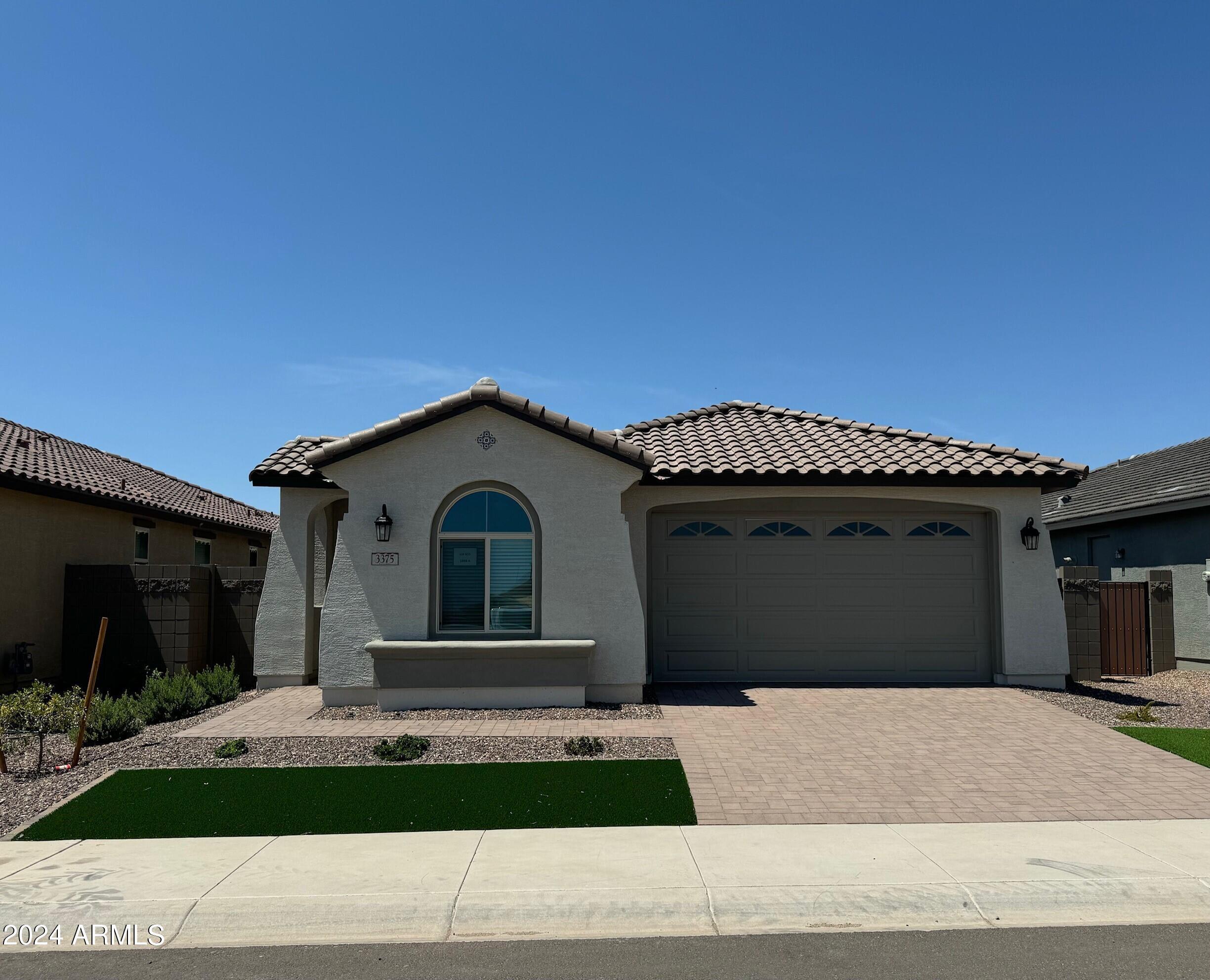 Photo of Listing #6879828