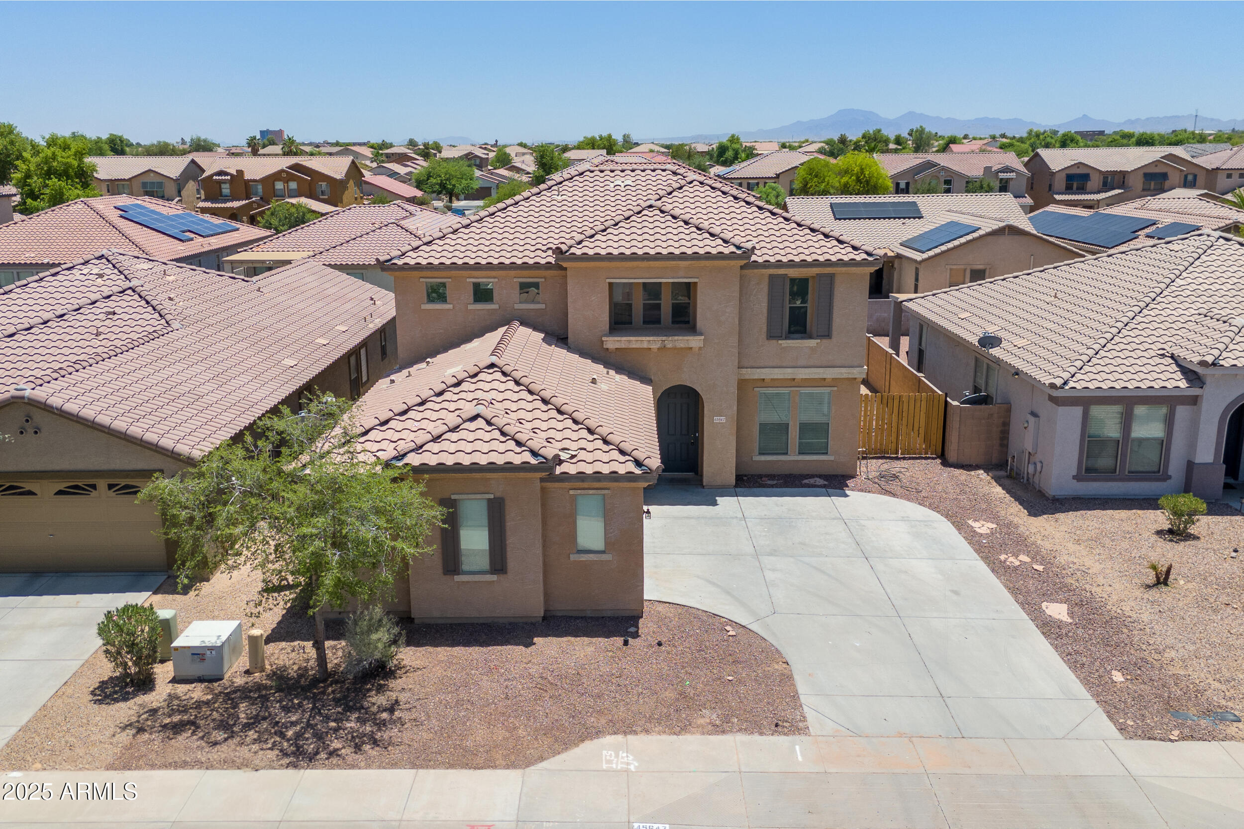Photo of Listing #6883291