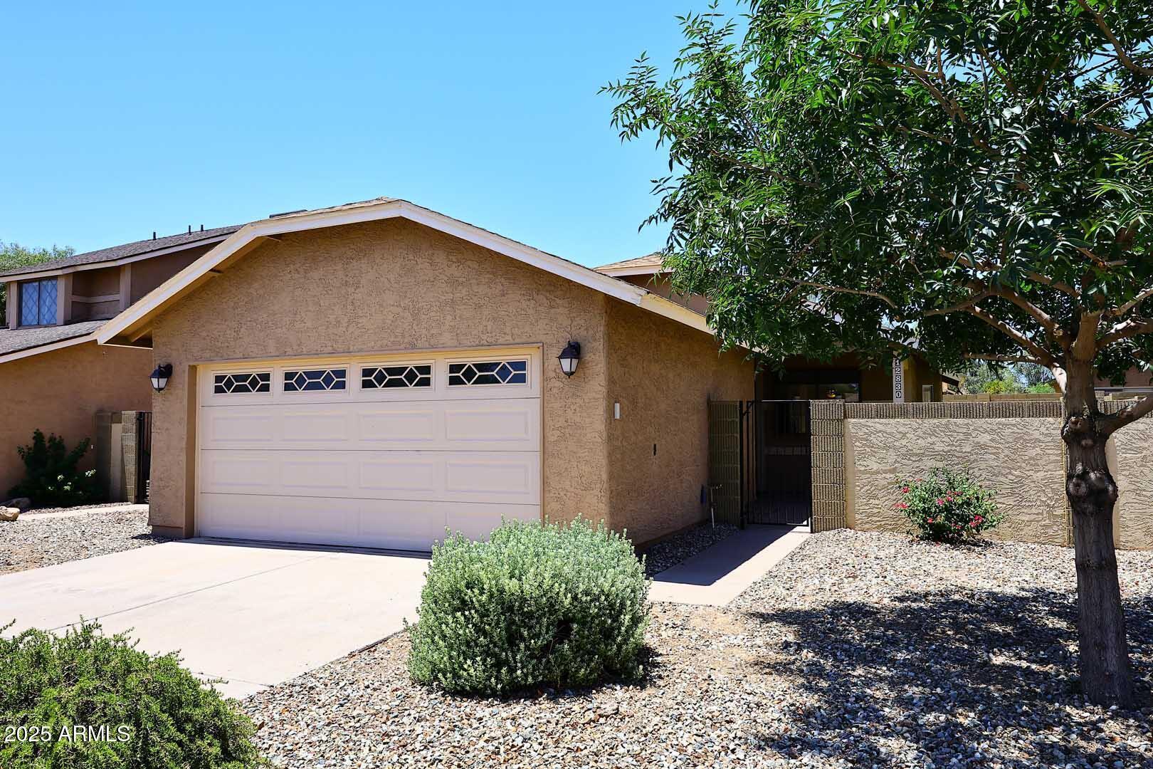 Photo of Listing #6882786