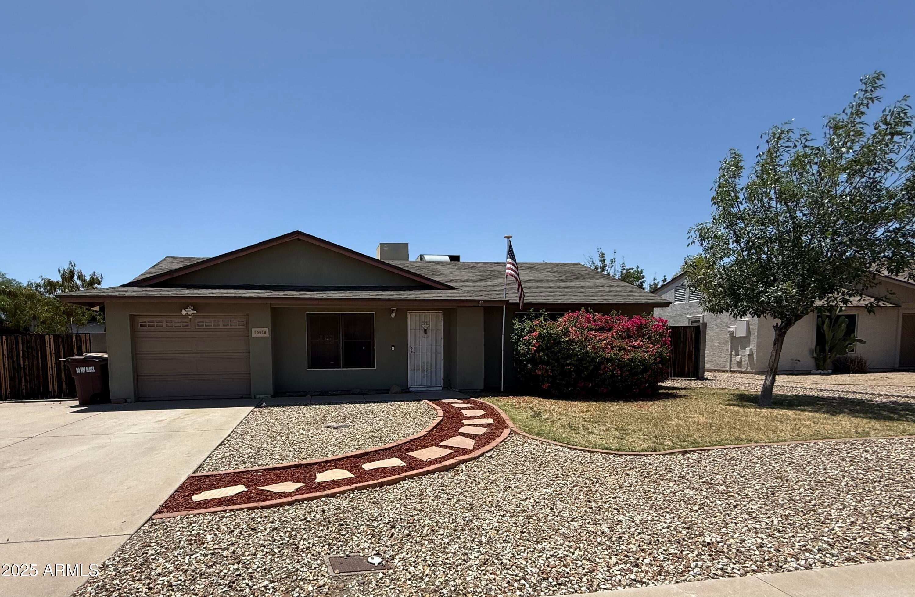 Photo of Listing #6885428