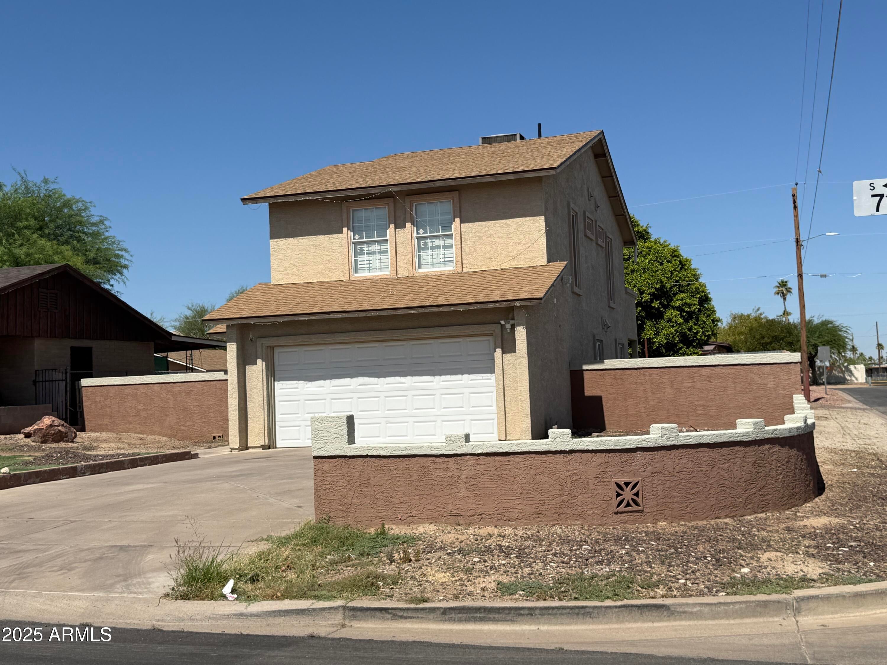 Photo of Listing #6883619