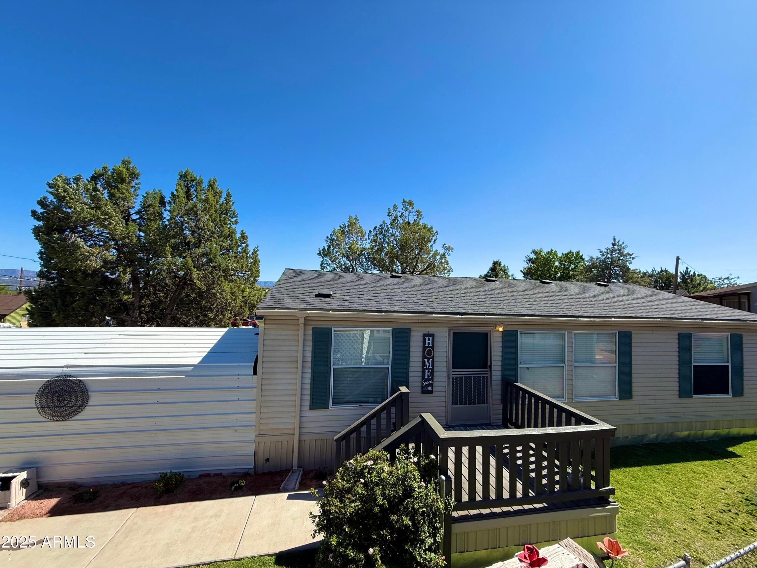 Photo of Listing #6885167