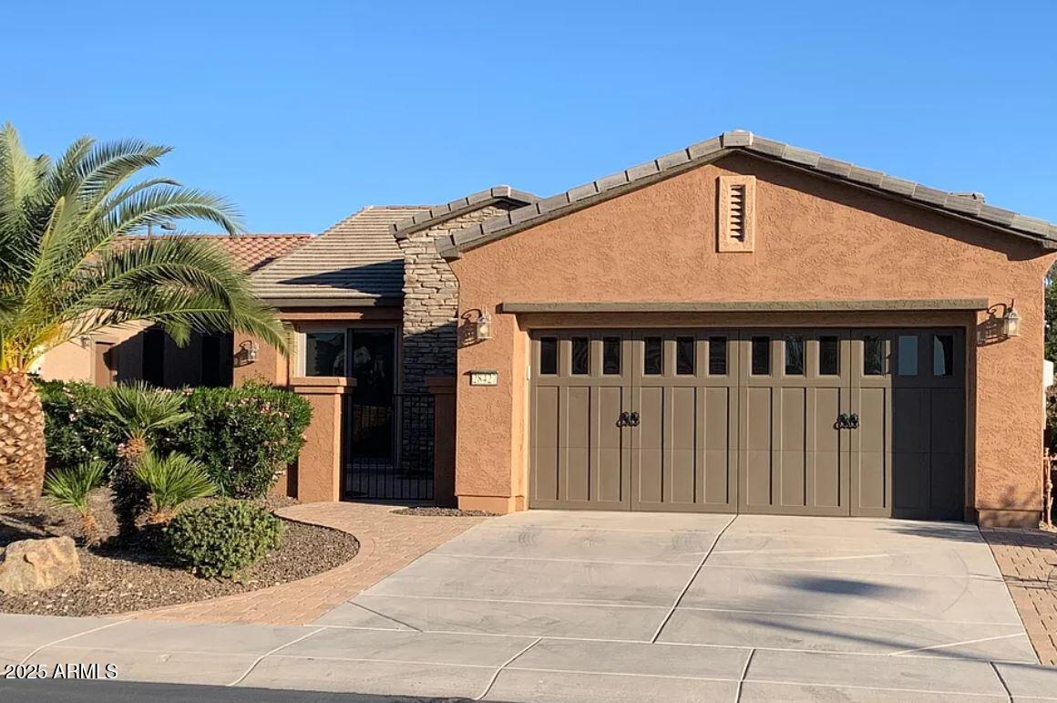 Photo of Listing #6894984
