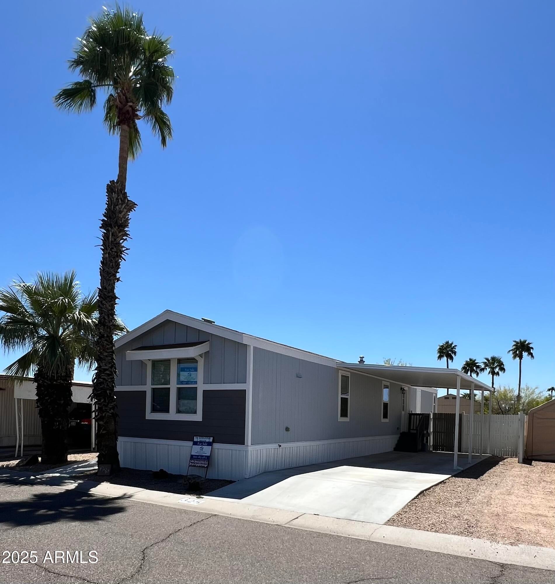 Photo of Listing #6886047
