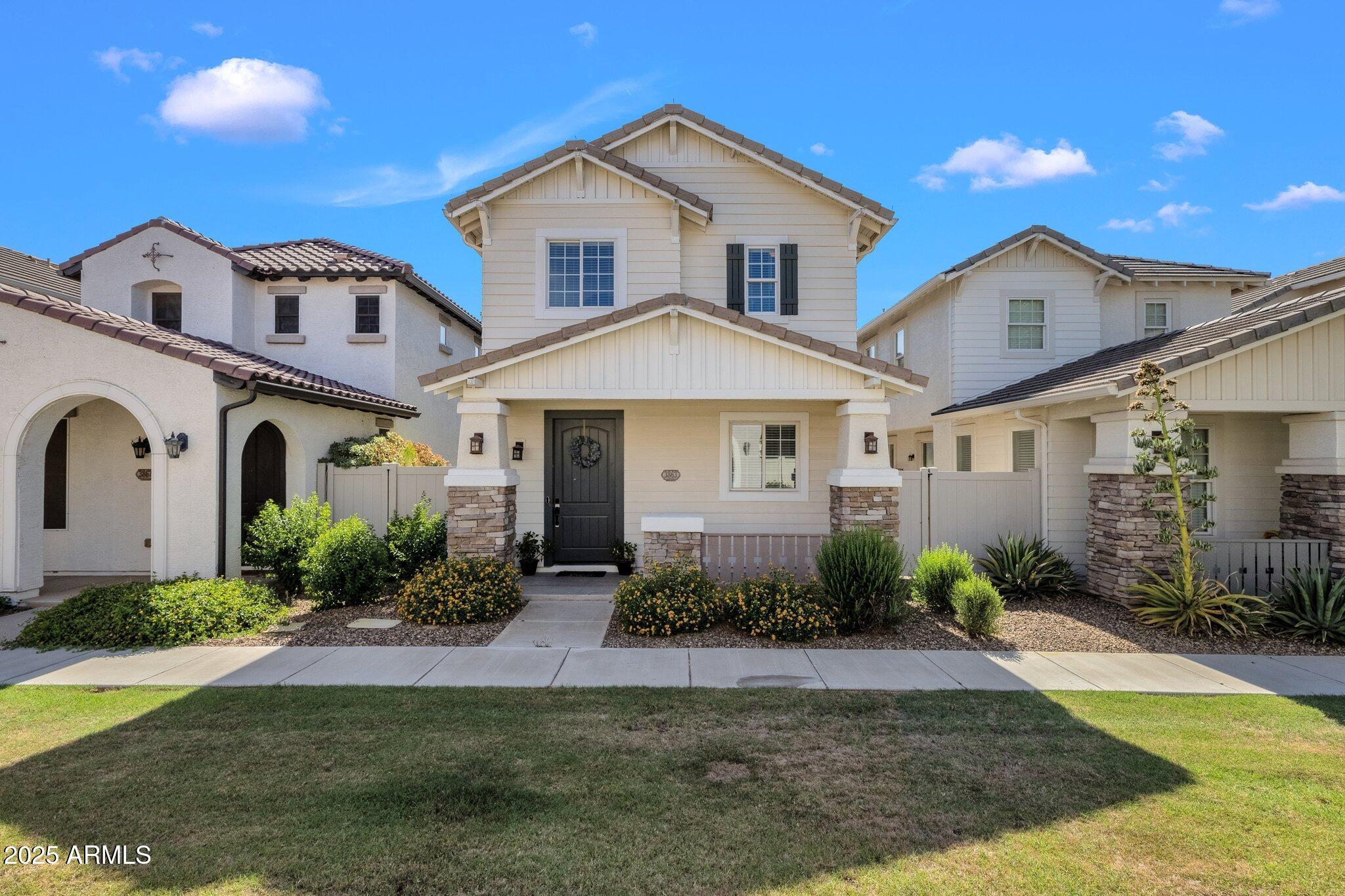 Photo of Listing #6886253