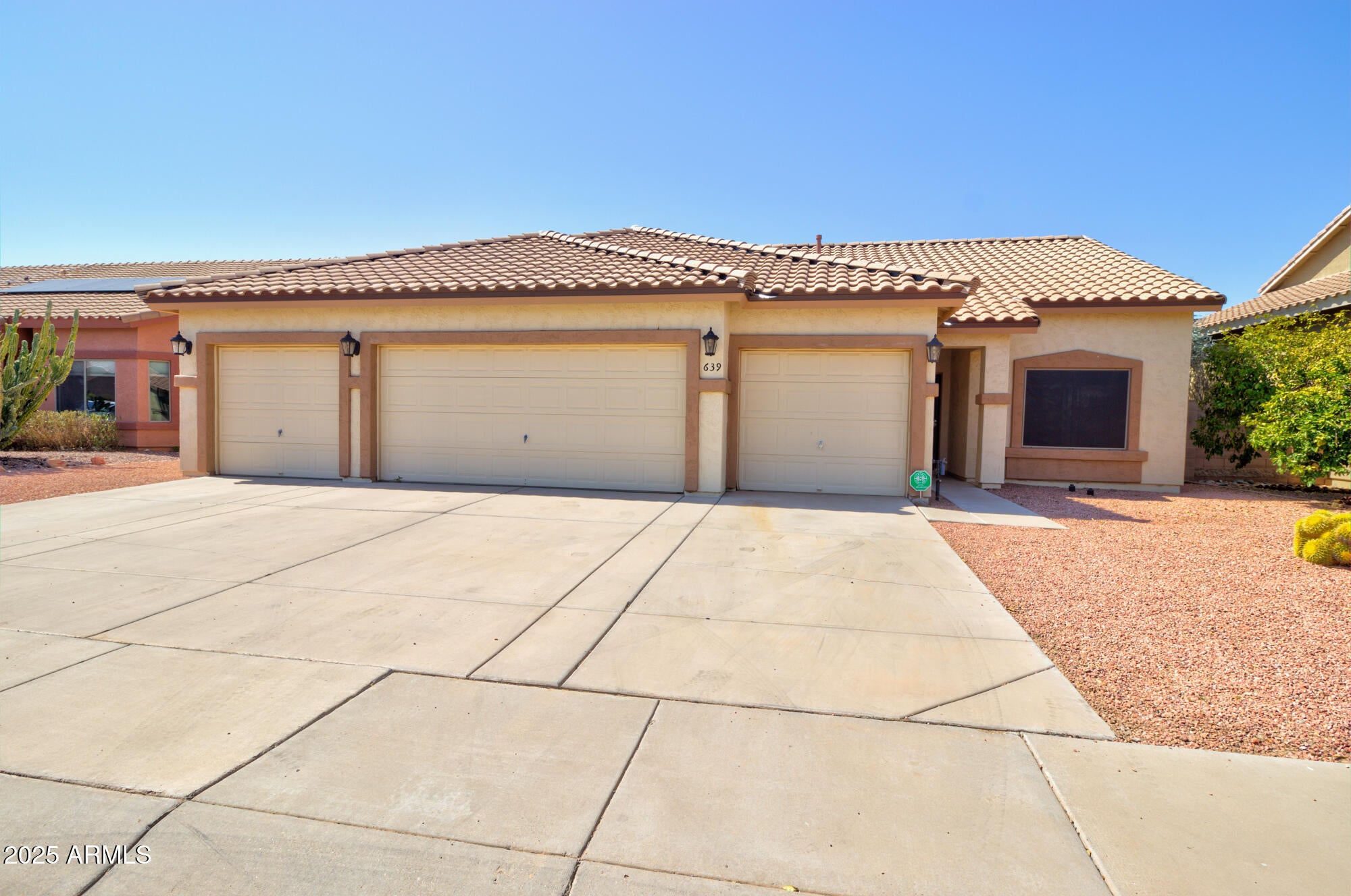 Photo of Listing #6887004