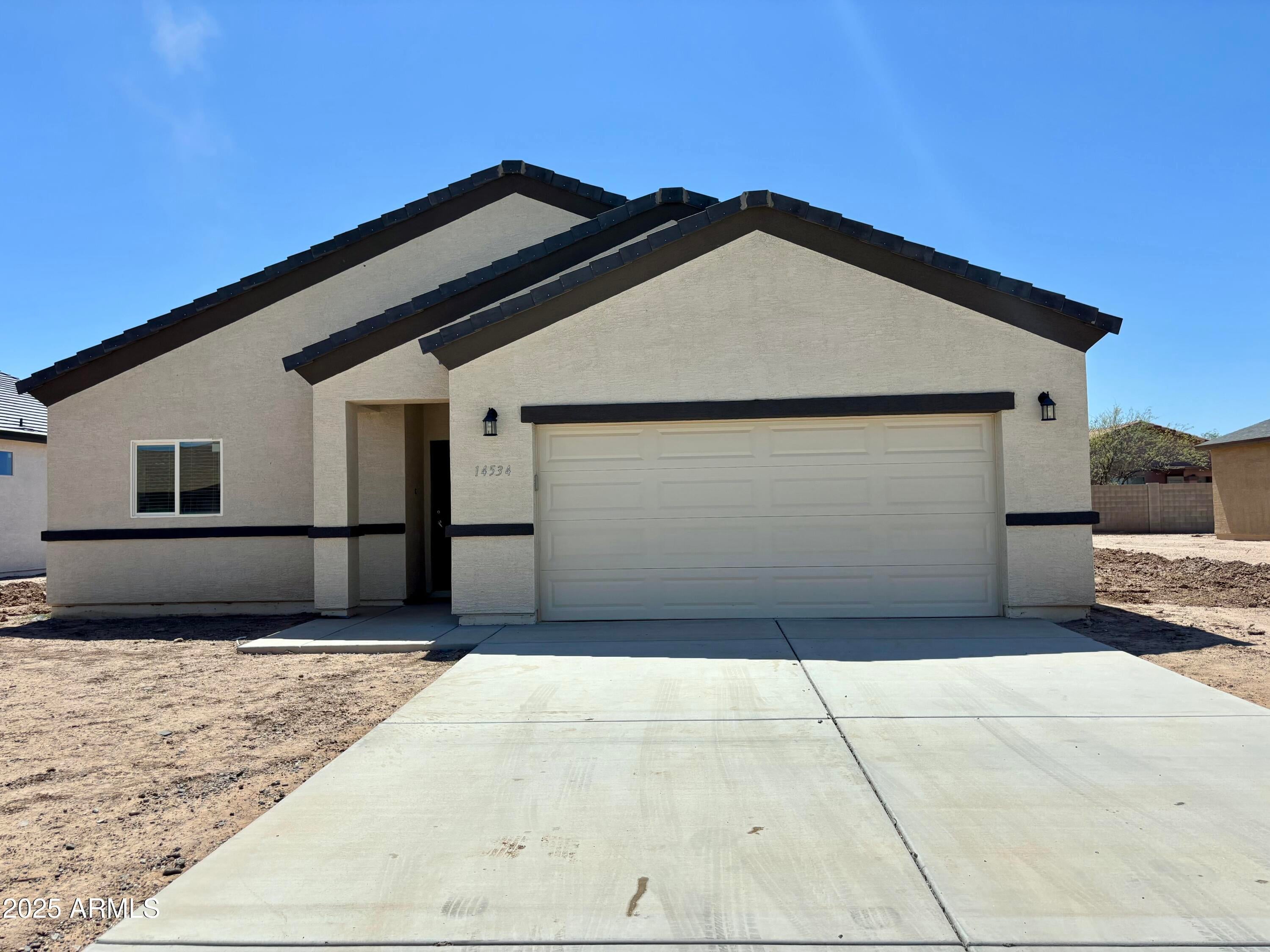 Photo of Listing #6888095