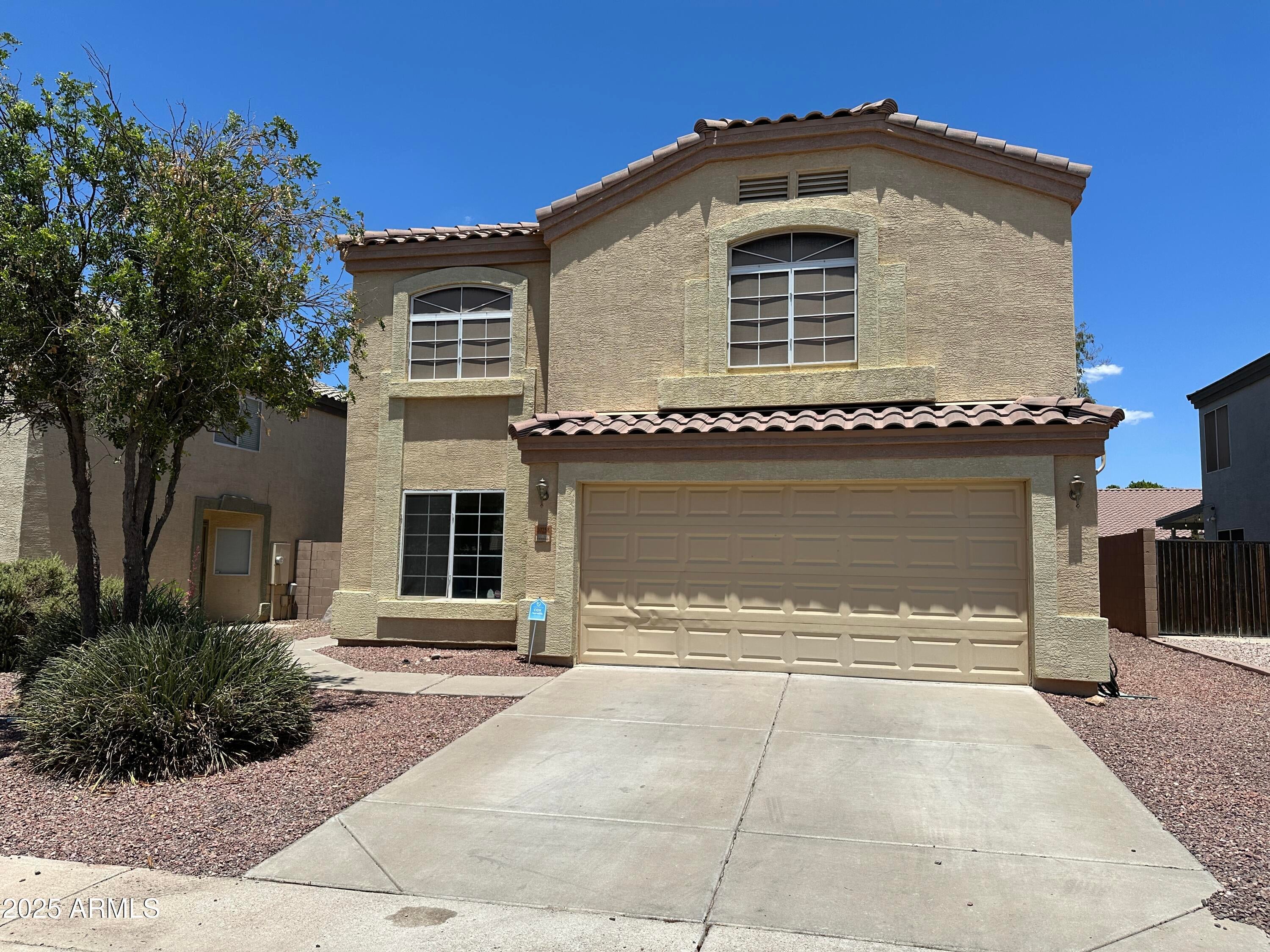 Photo of Listing #6888824
