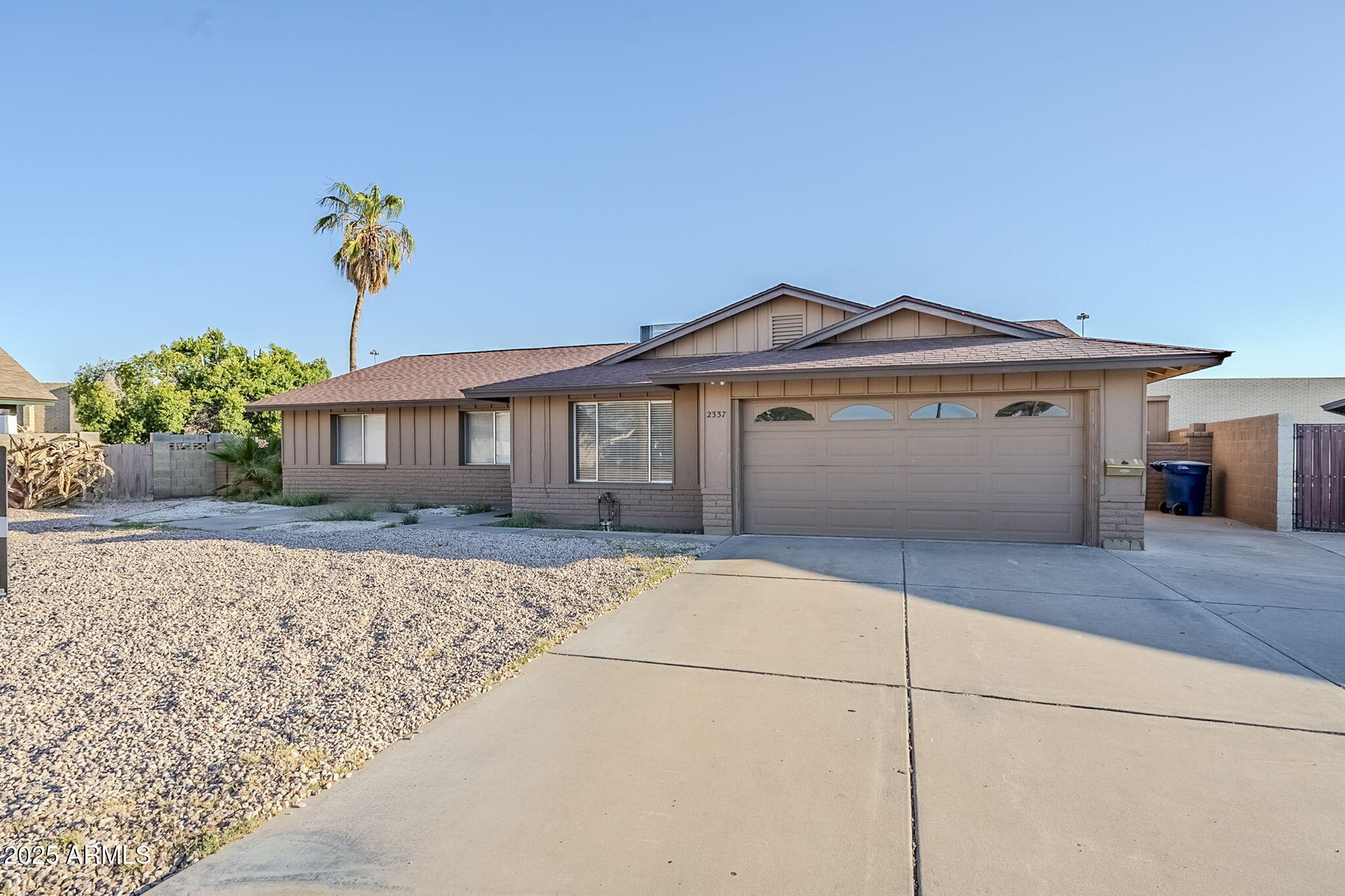 Photo of Listing #6890228