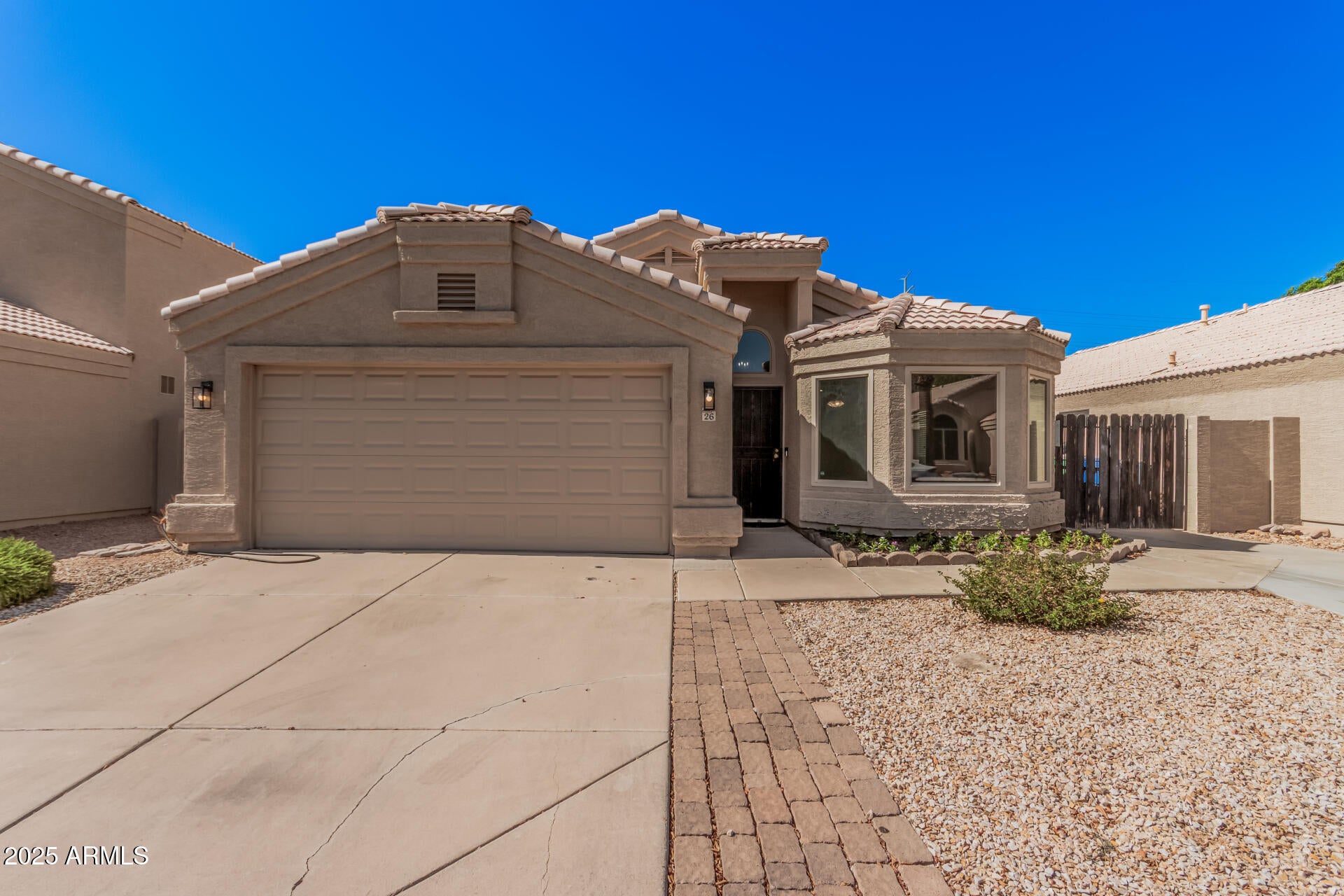 Photo of Listing #6891095