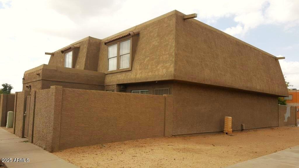 Photo of Listing #6851915