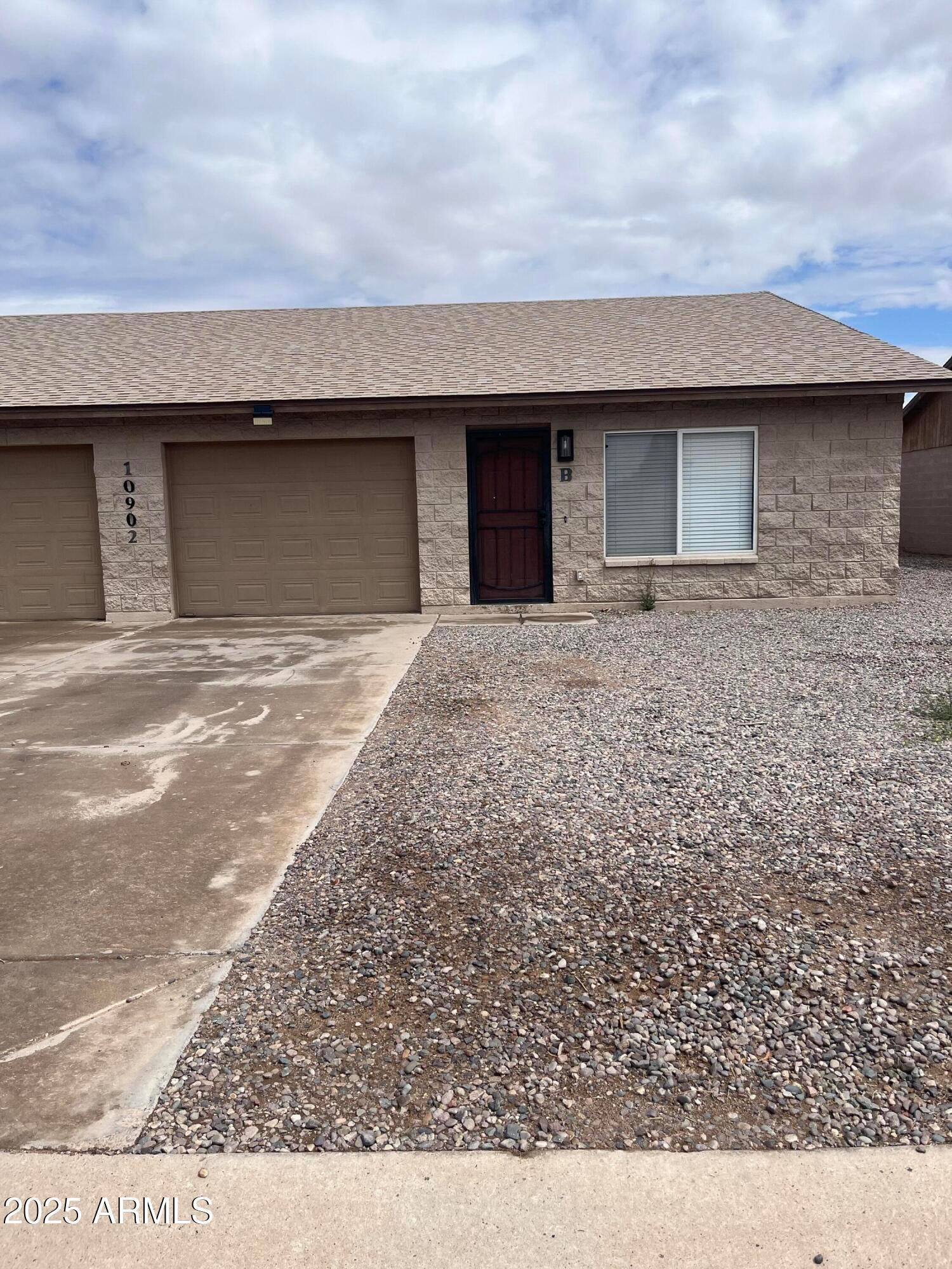 Photo of Listing #6864206