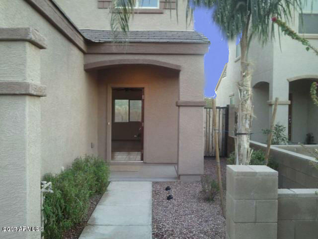 Photo of Listing #6877417