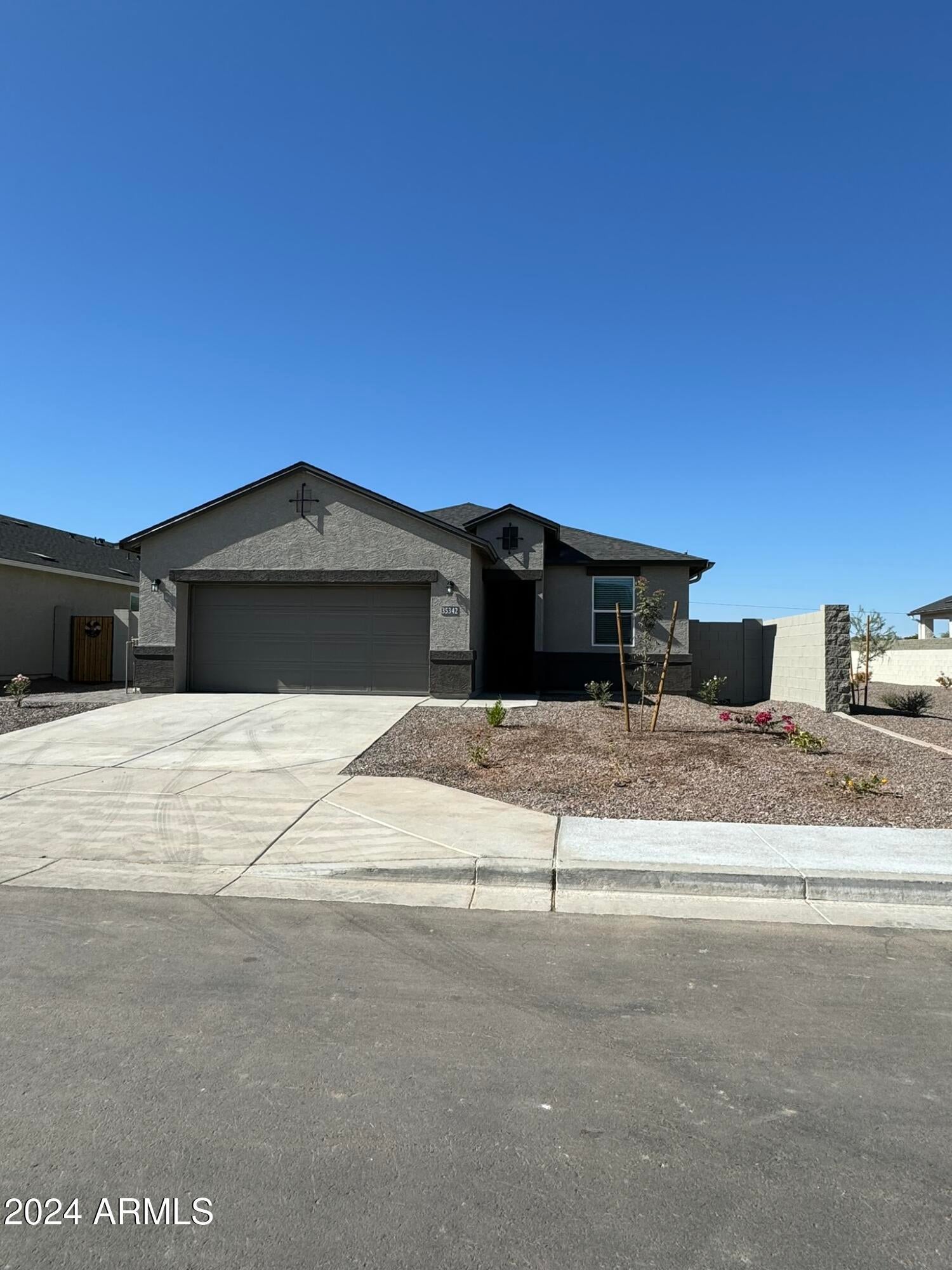 Photo of Listing #6880870