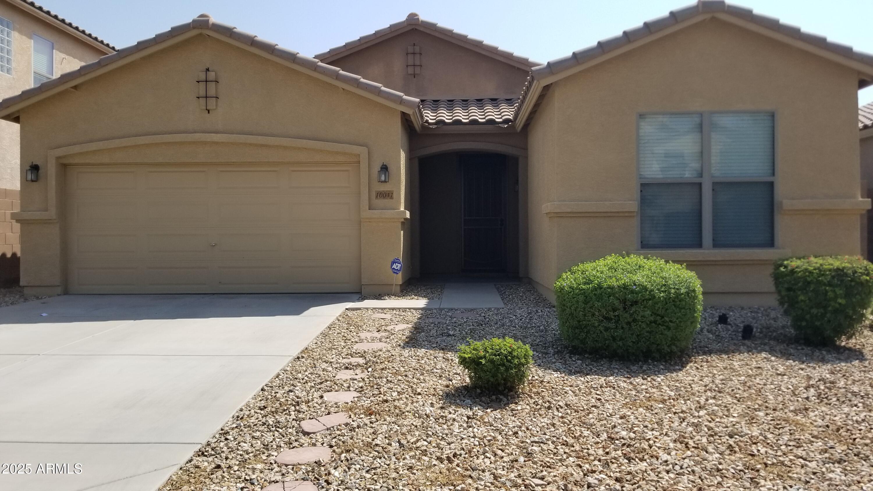 Photo of Listing #6892175