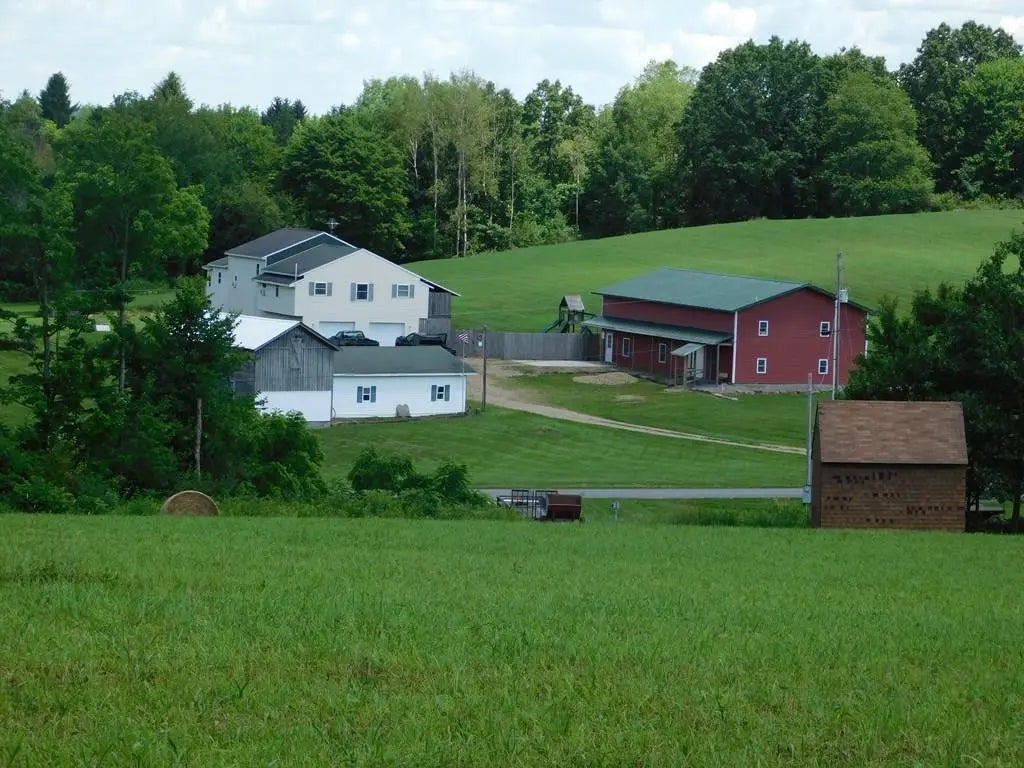 261 Curran Road, Emlenton