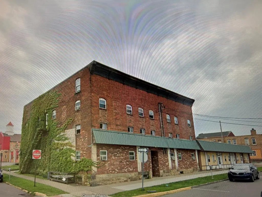 20 & 48 6th Avenue, Clarion