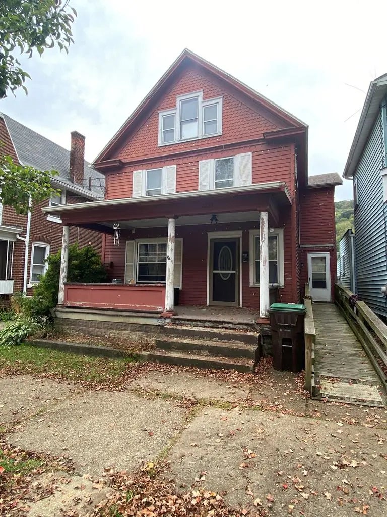 1233 Chestnut Street , Franklin