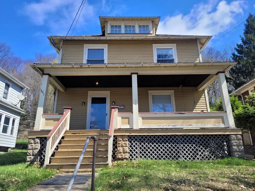 301 Linden Avenue , Oil City