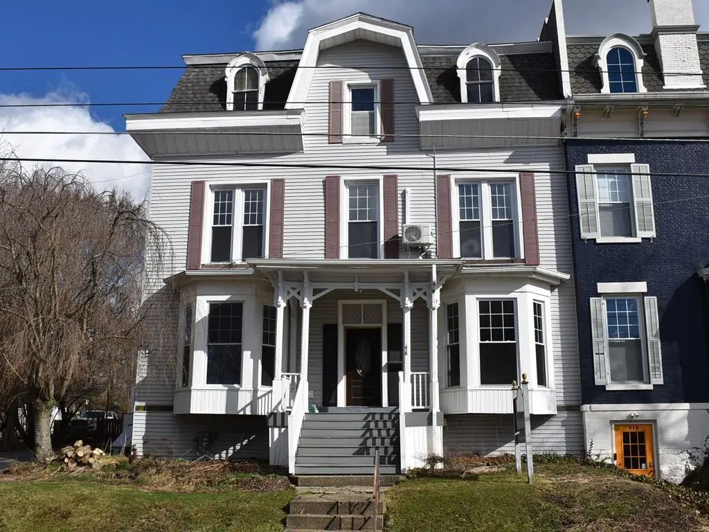 915 Liberty Street, Meadville