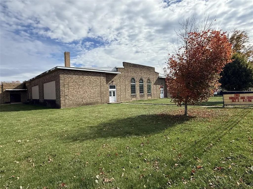 33328 Main Street, Townville