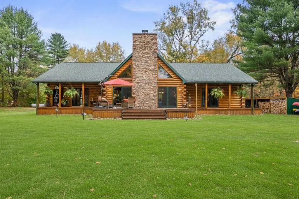 320 Riverview Drive , Tidioute