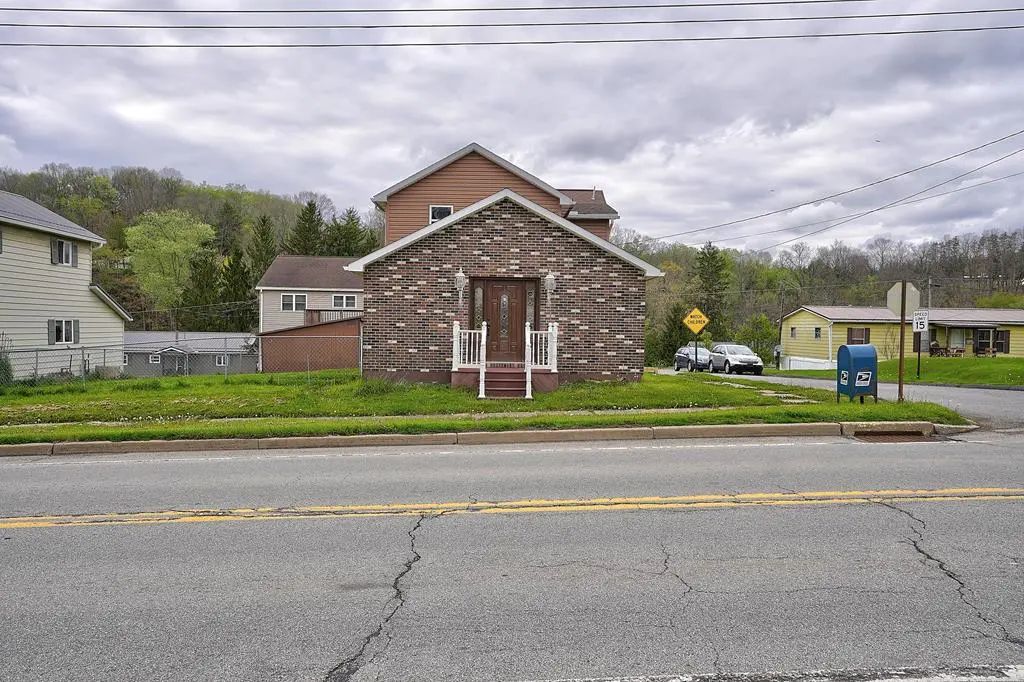117 West Broad Street , New Bethlehem