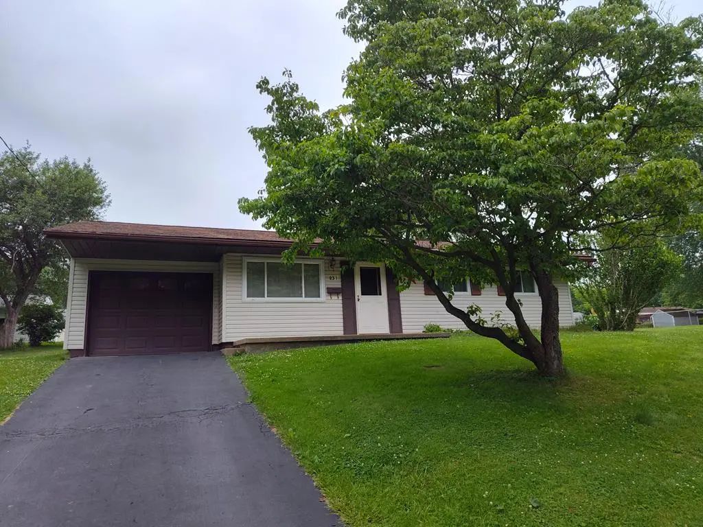 231 Manor Drive, Franklin