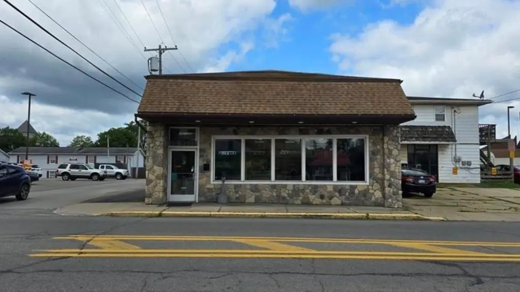 36 8th Avenue , Clarion