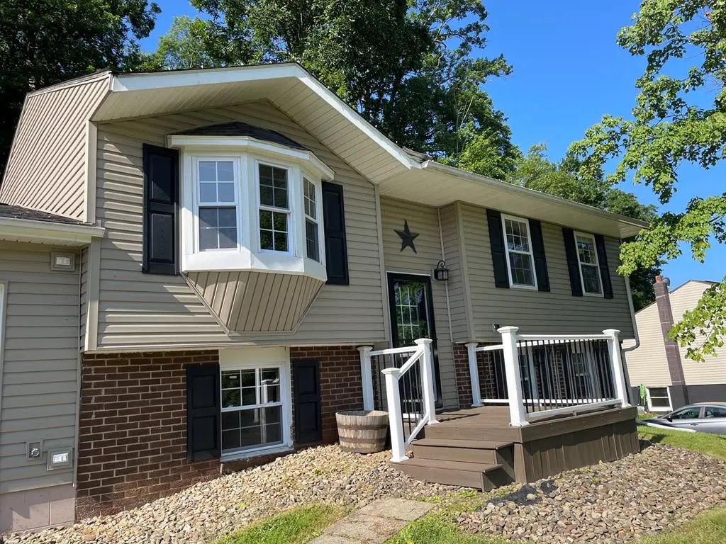 245 Harvey Drive, Seneca