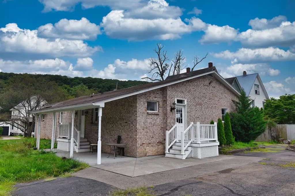 545 Elk Street, Franklin