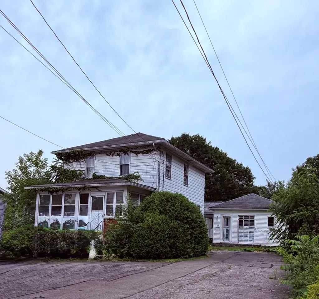 108 & 110 Merle Street, Clarion