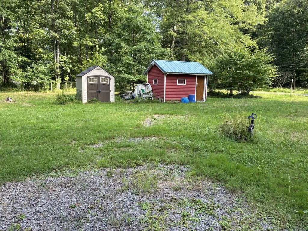 3212 S. Center Road , Espyville