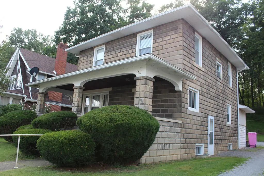 733 Main Street, Knox