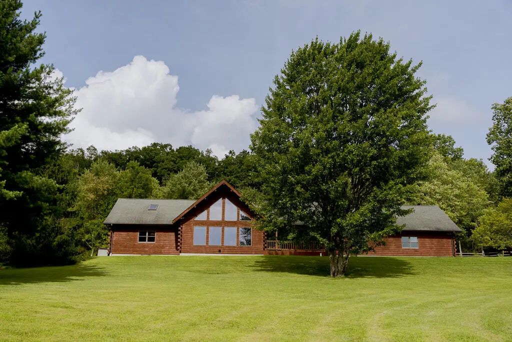 464 Kelly Estates, Fairmount City