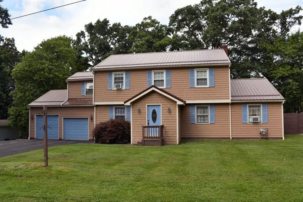483 Jackson Park Drive, Meadville