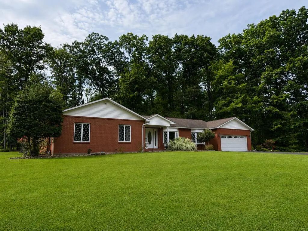 20 Woodland Drive, Oil City