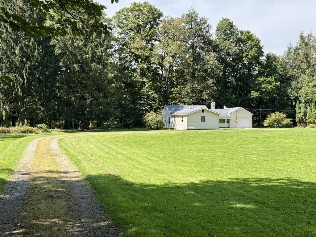 149 Sleepy Hollow Drive , Franklin
