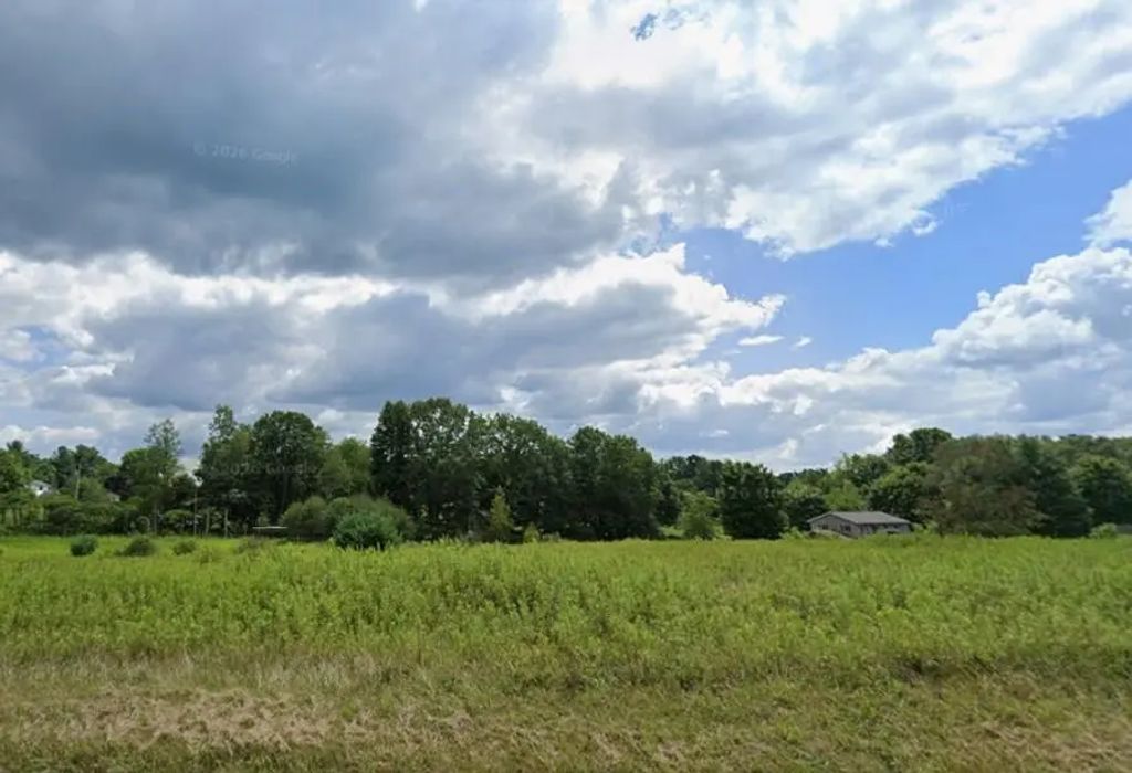 . Miola Road, Clarion