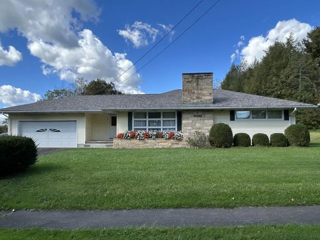 119 N. 1st Street, Shippenville