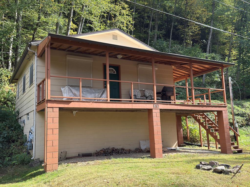 876 Tunnel Road, Kennerdell