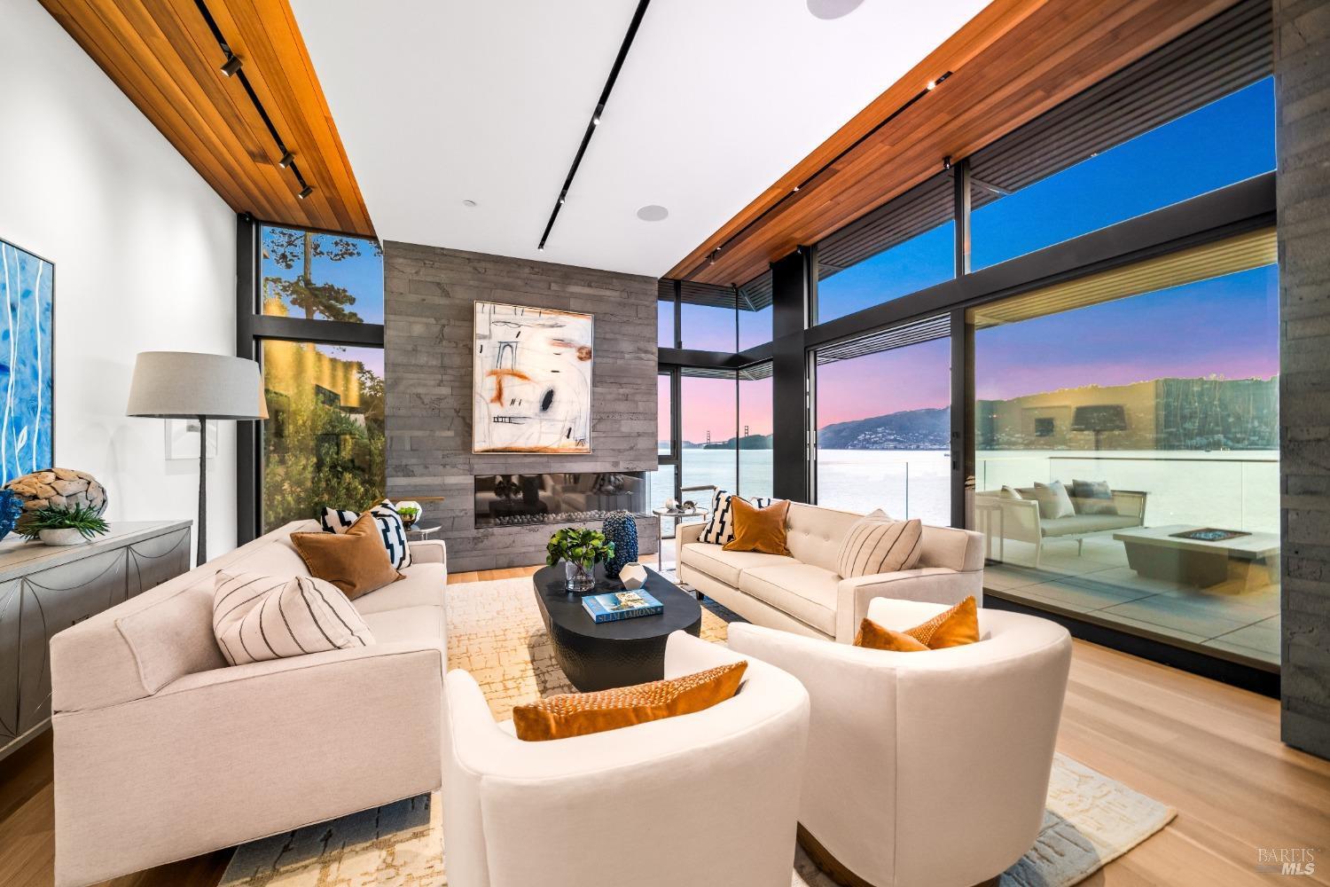 Pearl Realty - Featured Listing